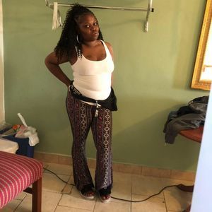 Meet your Posher, Nicole